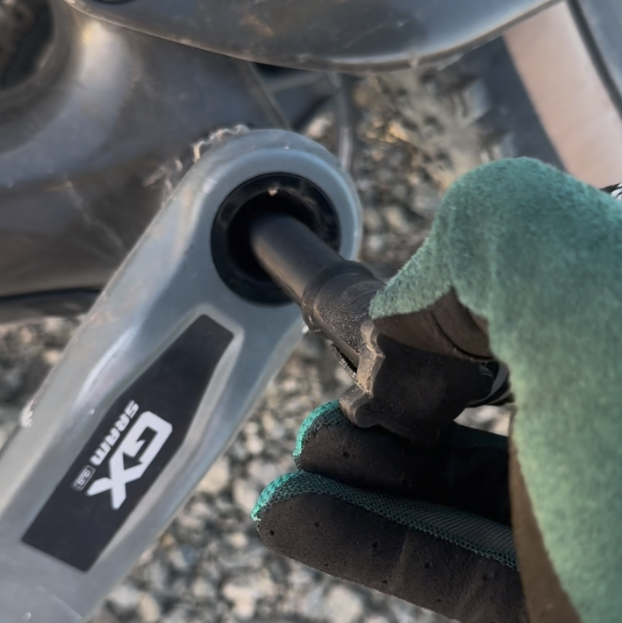 düb tube v1.1 - one-hitter storage inside crankset spindle [SRAM DUB & Shimano 24 mm compatible]